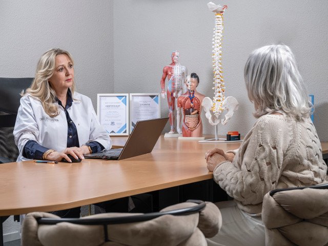 Ineke Persoon - Body & Mind – Psychotherapist React NextJs Template